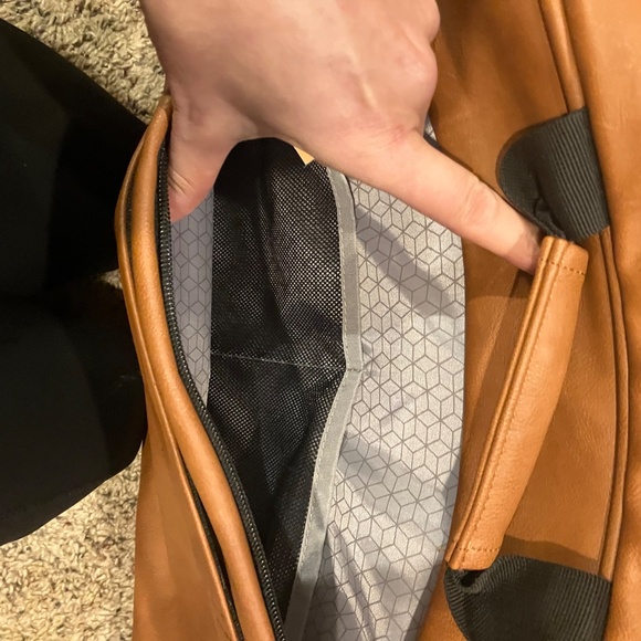 Solgaard Design Lifepack the Hustle Collection Business Brown Briefcase.17x12x4" - Picture 4 of 9